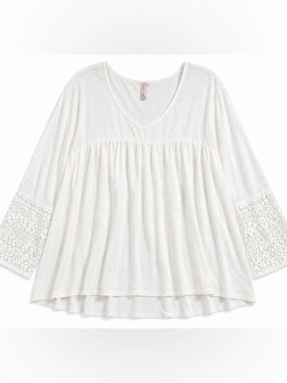 Red Camel • Cream • Lace-Sleeve • Flowy Top • XL